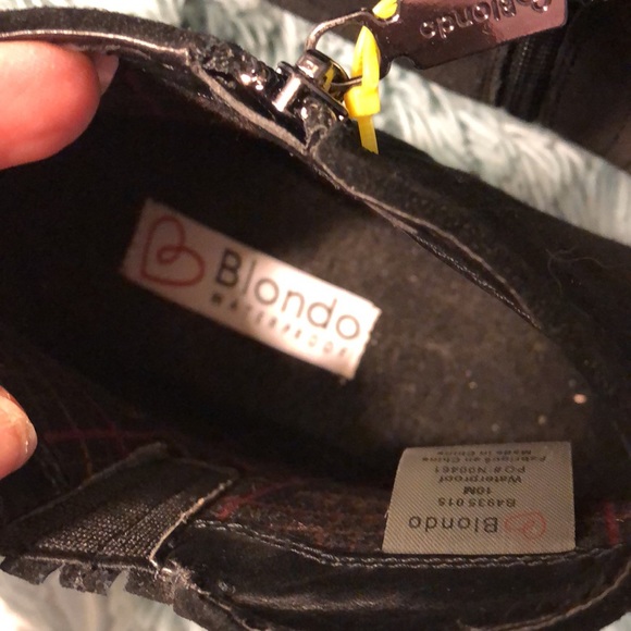 Blondo women’s black waterproof impermeable ankle boots in suede size 10 Med EUC - Picture 2 of 9